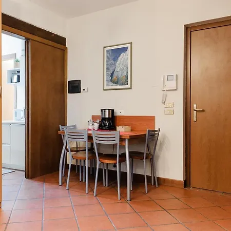 Palazzina Gelsomino *