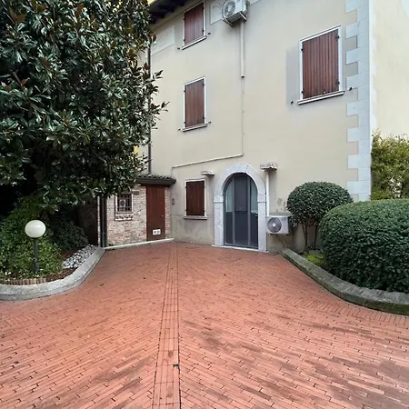 Palazzina Gelsomino * Дезенцано-дель-Гарда